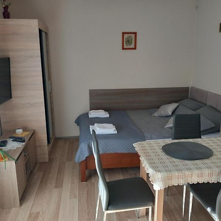 Apartament Jelenia Gora - Cieplice Екстериор снимка