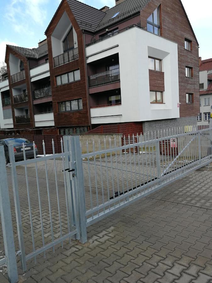 Apartament Jelenia Gora - Cieplice Екстериор снимка