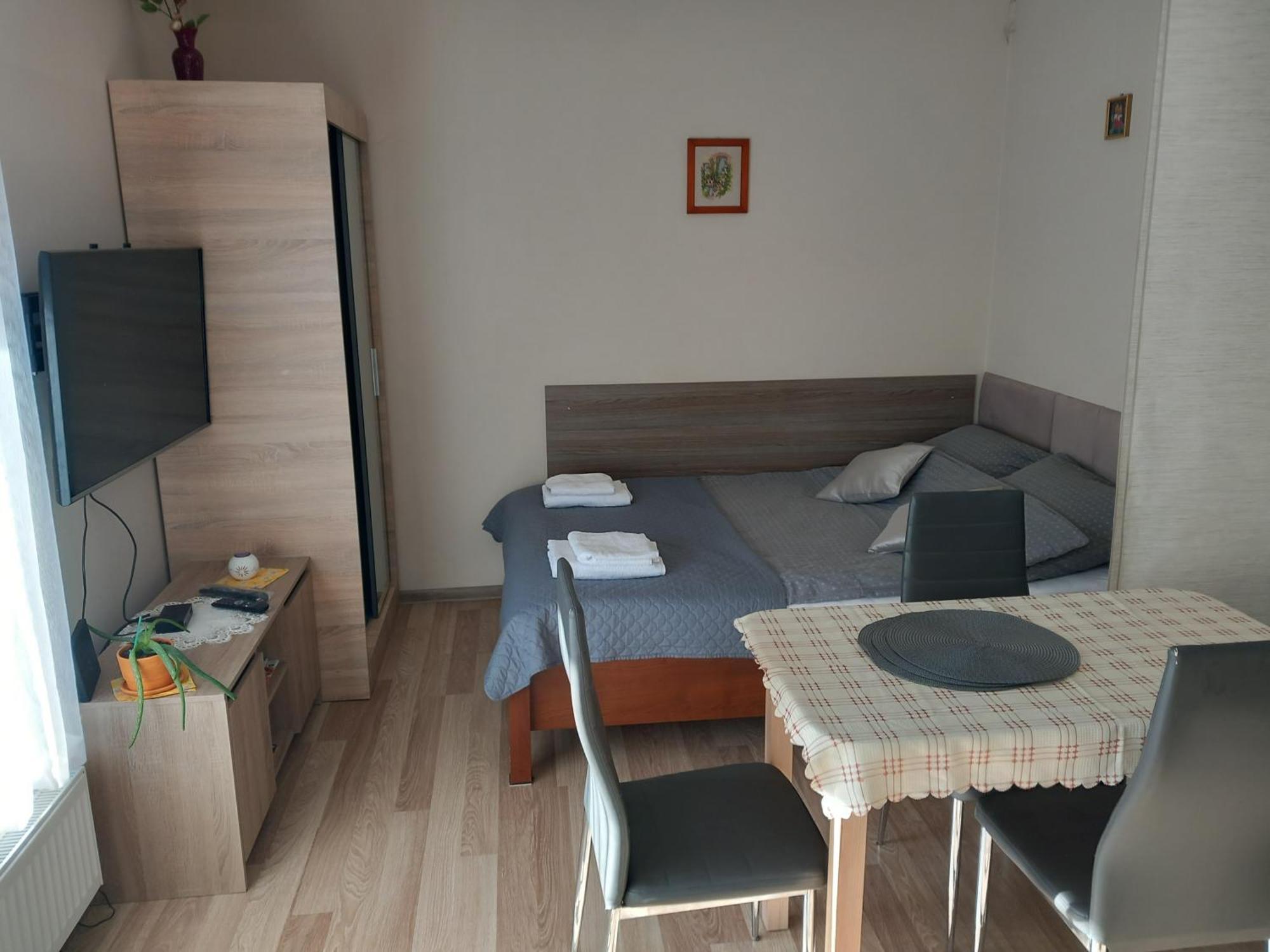 Apartament Jelenia Gora - Cieplice Екстериор снимка
